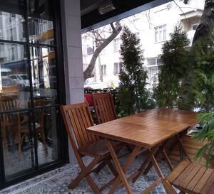 Tostuyevski Besyuzevler Istanbul